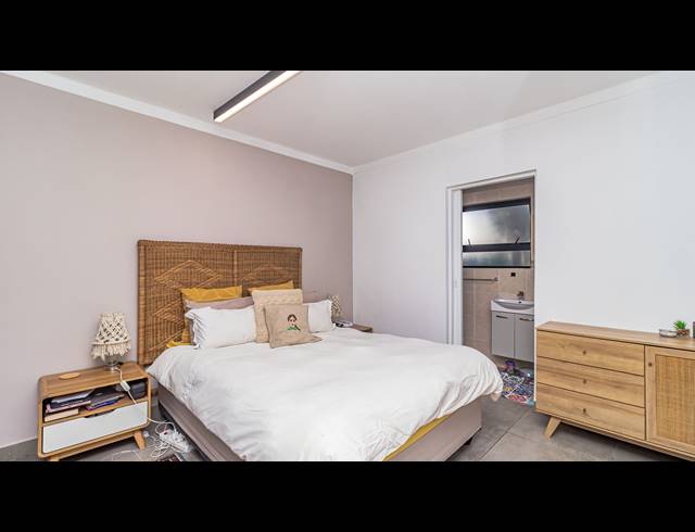 3 BEDROOM HOUSE TO LET IN WAVES EDGE